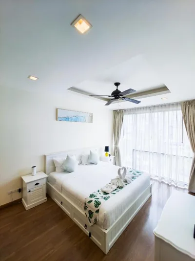 Townhouse in Laguna Park – Photos 14