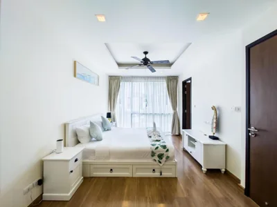 Townhouse in Laguna Park – Photos 16